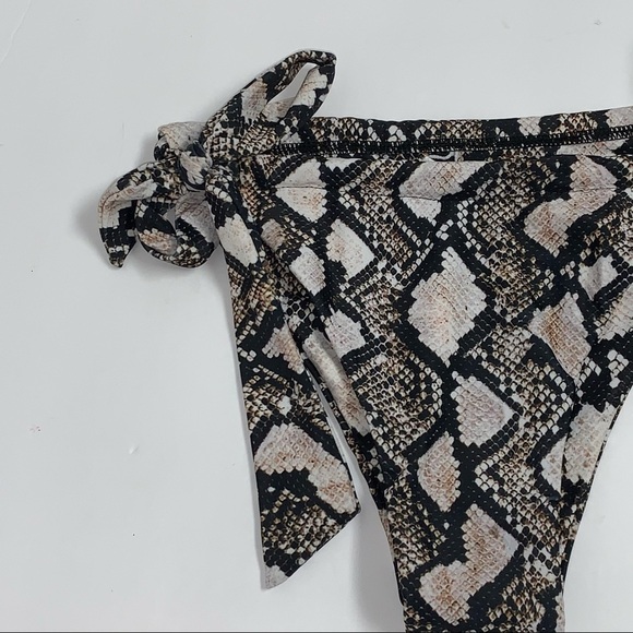 Peddney | Size Small | Snake Print Ties at Side Bikini Swim Bottom NWOT - Picture 3 of 8